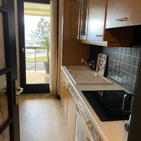 Vue Lac&marina-appart Au Petit Port Appartement