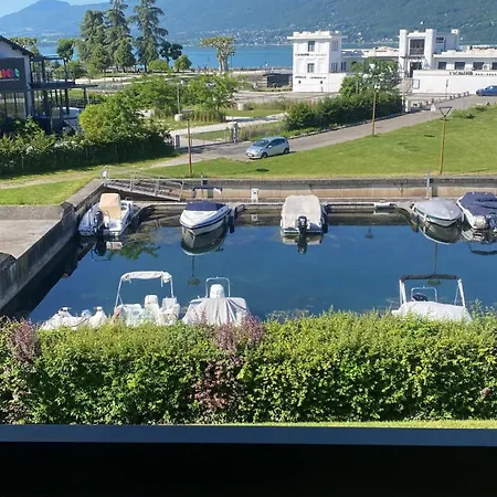 D'exception Au Bord Du Aix-les-Bains